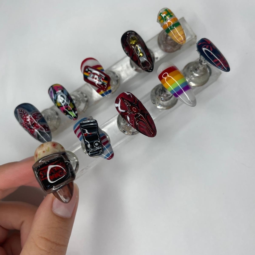 Colorful Artistic Nail Art Set - Picture 5 of 6
